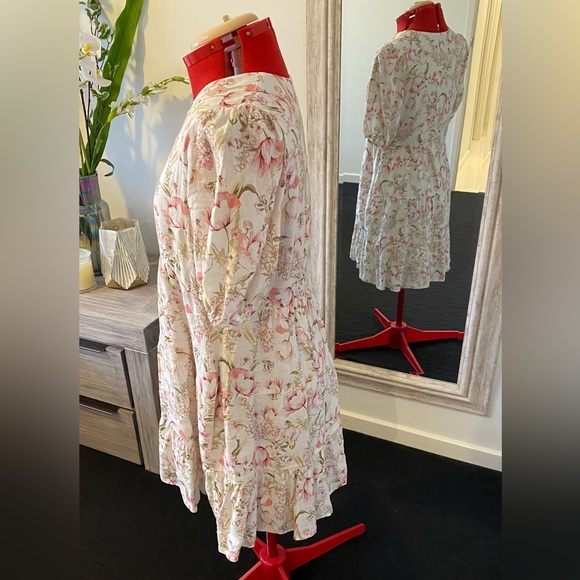 Size 14 - Forever New Tuscany Linen Mini Dress - Willow Floral - Picture 10 of 16